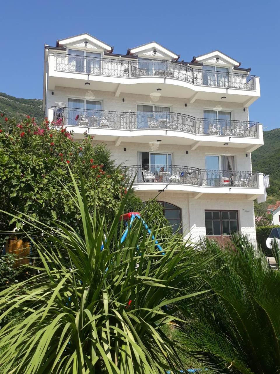 Villa Julia Baošići 외부 사진